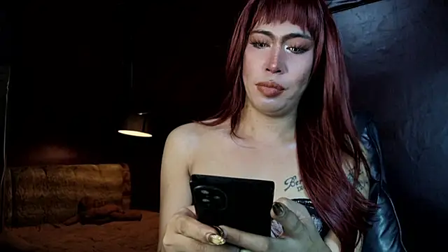 prettybushy online show from June 8, 1:50 am