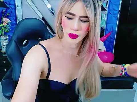 Nicolle Morrisx online show from July 29, 8:51 pm