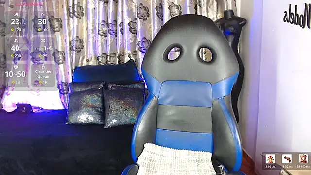 Hecate doll online show from June 26, 3:38 pm