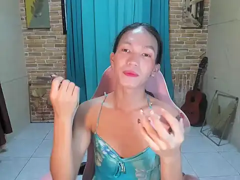 urnaughty kim online show from July 18, 2:07 am