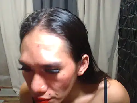 Queen Haliyah online show from June 13, 11:43 am