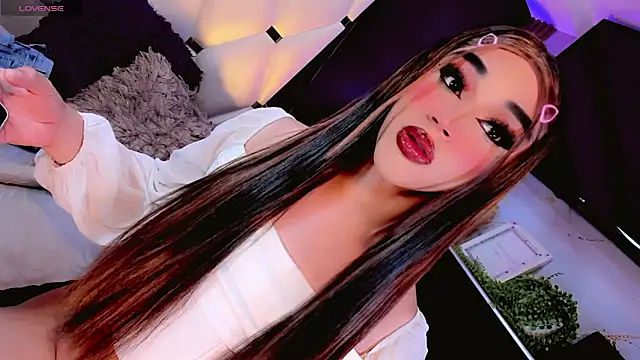 Camila Vasquezz1 online show from June 14, 11:00 am