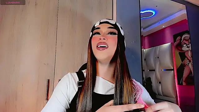 Camila Vasquezz1 online show from July 4, 11:26 am