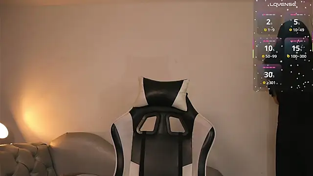 Velvet Raze online show from July 17, 1:28 pm