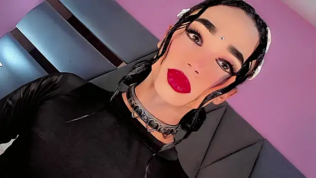 sexyjessicamistres online show from June 12, 8:52 pm