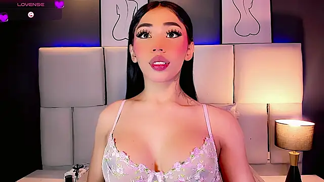 Aleisha Beaumont online show from July 17, 9:43 pm