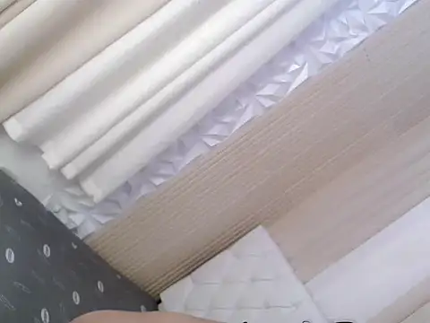twerkitlike twinkle online show from July 4, 3:01 am