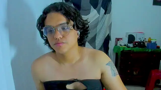 Diane exotic online show from July 19, 11:52 pm