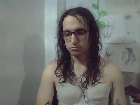 LaCuerva online show from June 25, 8:35 pm