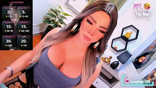 xJackieHugeSuckerx online show from June 22, 9:39 am