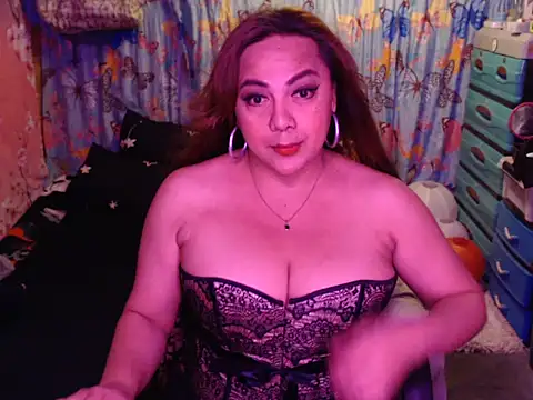 TsMiia Curve online show from July 4, 2:00 pm