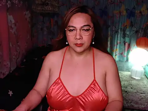 TsMiia Curve online show from July 18, 2:02 pm