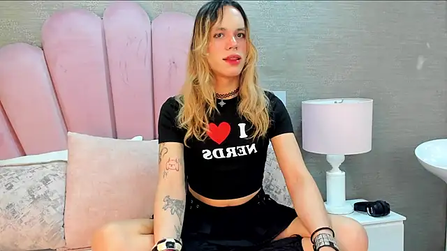 HannaTayllor online show from August 3, 4:12 am