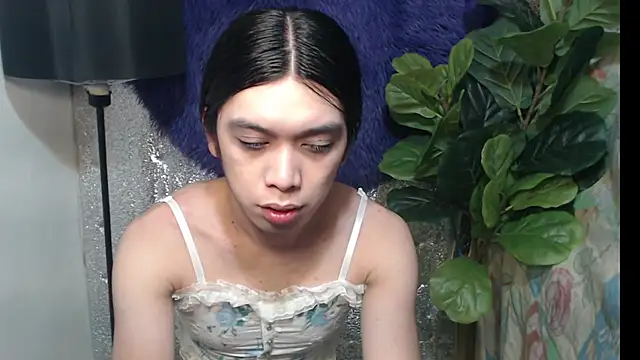 RoseAmarie online show from June 19, 10:31 am