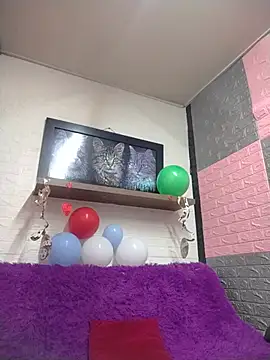 Liss Love1 online show from July 8, 3:21 am