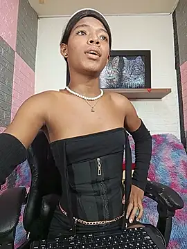 Liss Love1 online show from July 22, 3:32 am