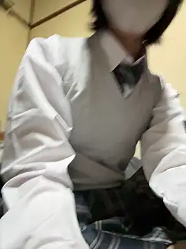 sei004 online show from May 17, 3:44 pm