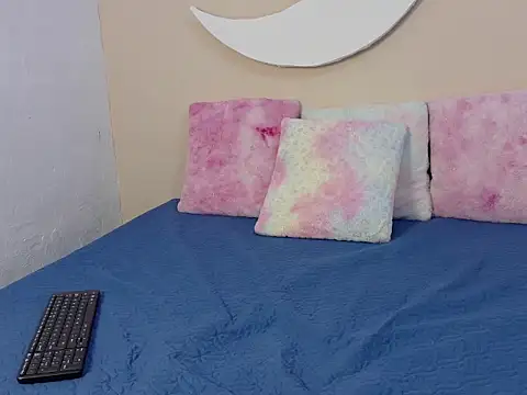 SamanthaLaurent online show from July 17, 7:31 pm