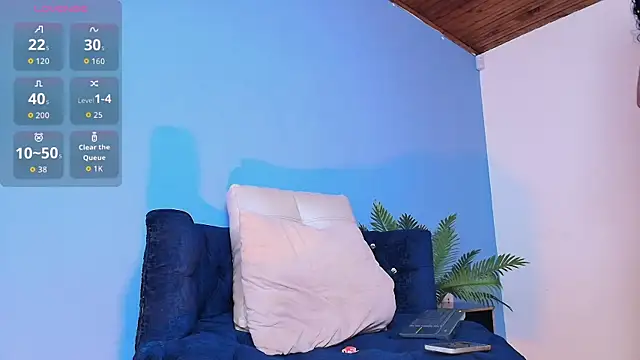 sally hot18 online show from July 23, 12:25 pm