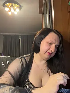 EvaBeautyXxX online show from July 11, 11:30 pm
