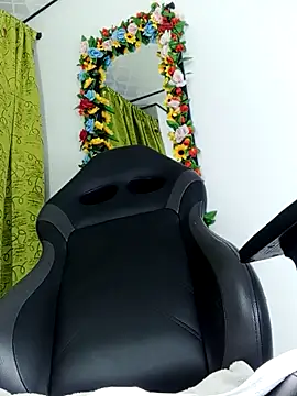 Elektra bigcock online show from June 14, 2:24 am