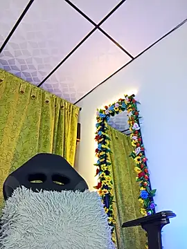 Elektra bigcock online show from August 3, 10:27 pm