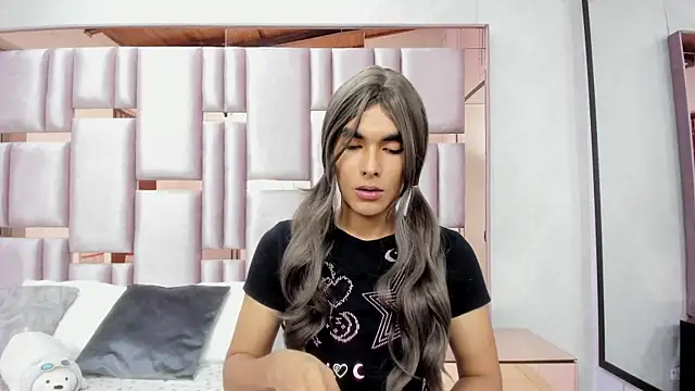 MiaBuny online show from July 15, 1:27 pm