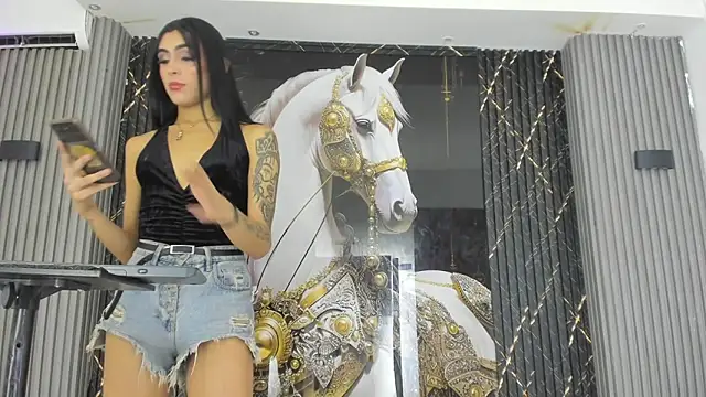 Violeta Alvarez online show from June 3, 9:07 pm
