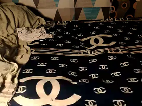 Trish CurveCock online show from July 23, 4:10 am