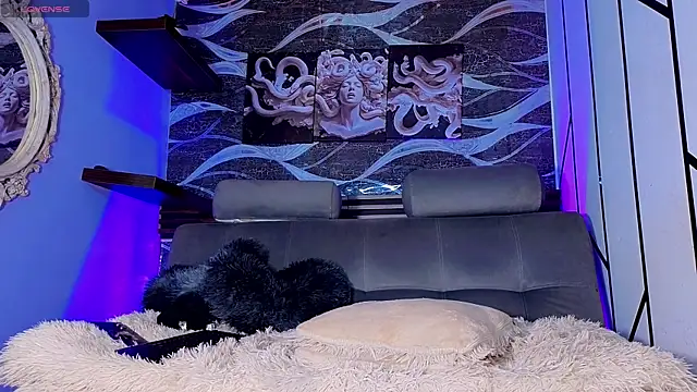 Cloee cameron online show from July 4, 9:09 pm
