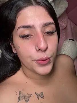mileninhasexy online show from June 12, 2:38 pm