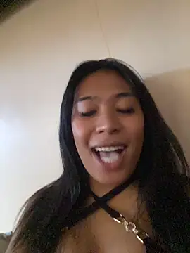 hugecock tamira online show from June 16, 3:20 am