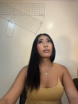 hugecock tamira online show from June 29, 10:15 am