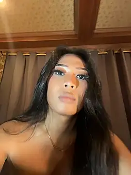 hugecock tamira online show from July 27, 6:20 am