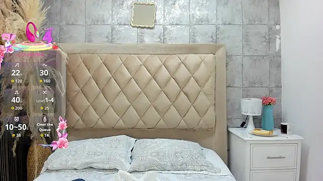 CleoFoxxx  online show from June 9, 1:54 pm