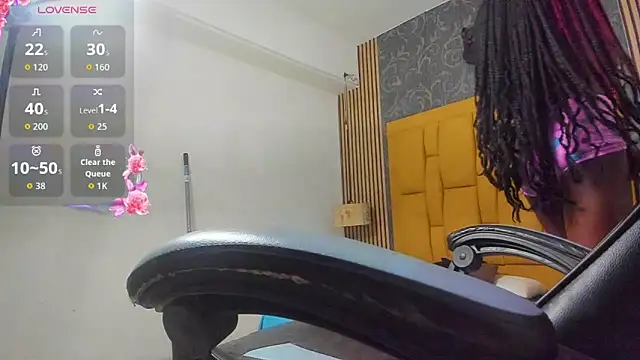 valenrss online show from August 3, 8:48 pm