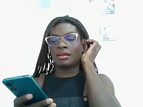 hazyntta online show from August 3, 6:03 pm
