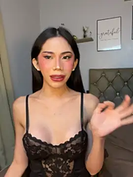 CassandraLovve online show from August 1, 10:05 am