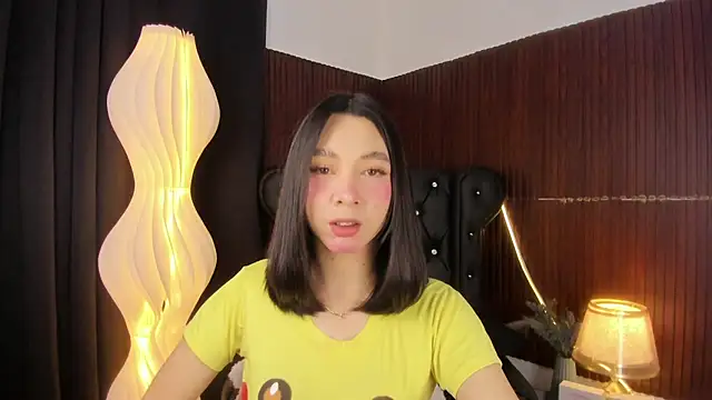 Lia Hilton1 online show from June 22, 4:26 pm