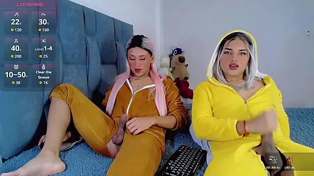 alana-angels online show from August 6, 4:19 am