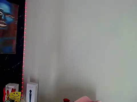 SaramyBigcock online show from June 5, 6:06 am