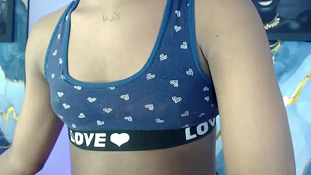 SaramyBigcock online show from July 2, 1:49 pm