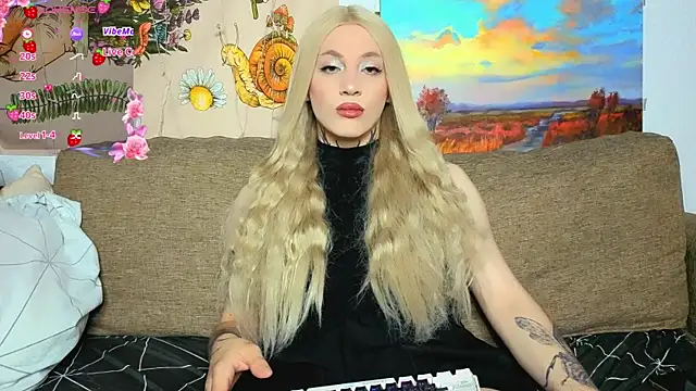 Chloecherry online show from July 3, 6:14 pm
