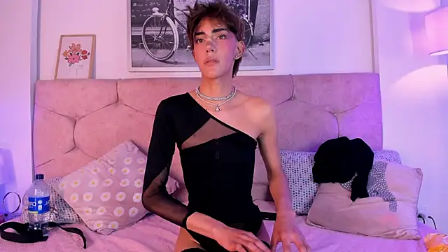 Liam Leone online show from June 11, 12:32 am