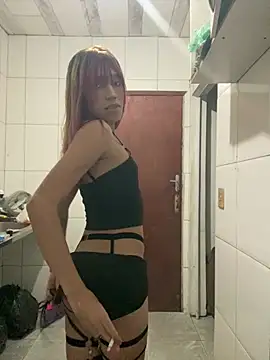 itevellyn  online show from June 4, 7:44 am