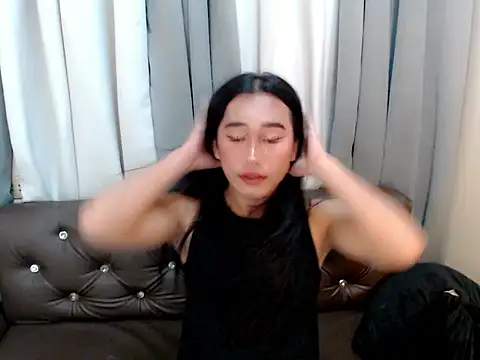 kyla pretty online show from July 28, 2:57 pm