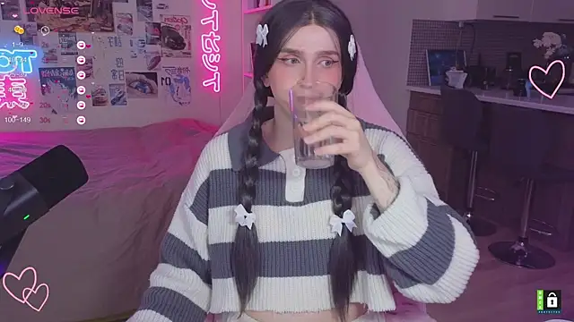 el-pink online show from June 26, 4:22 pm