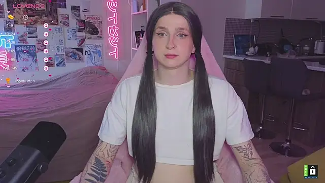 el-pink online show from July 13, 11:46 am