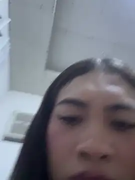 YourladyLia  online show from August 1, 2:56 am