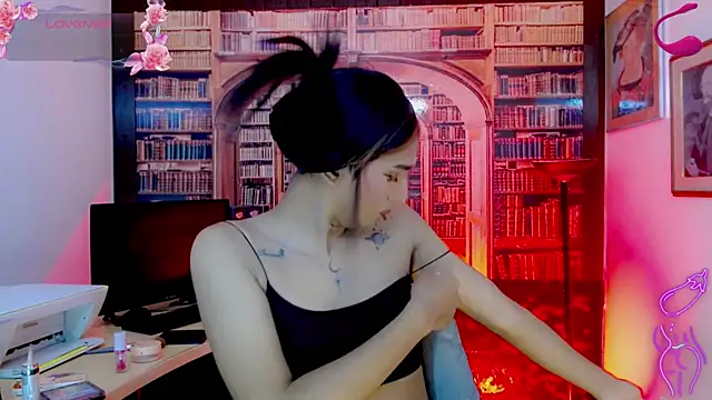 Kimberly Lopez online show from July 15, 3:22 am